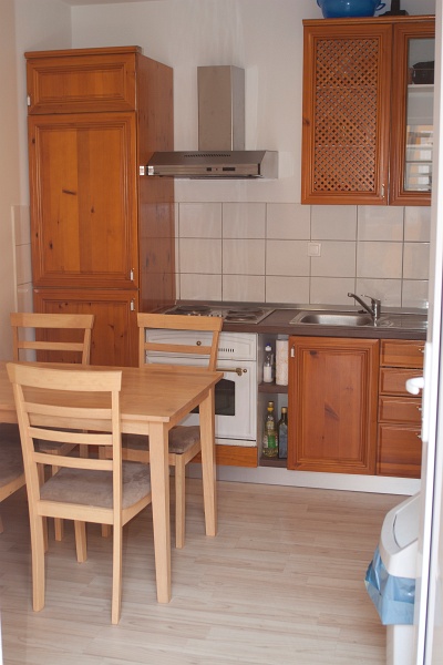 apartments-02-kitchen view-02